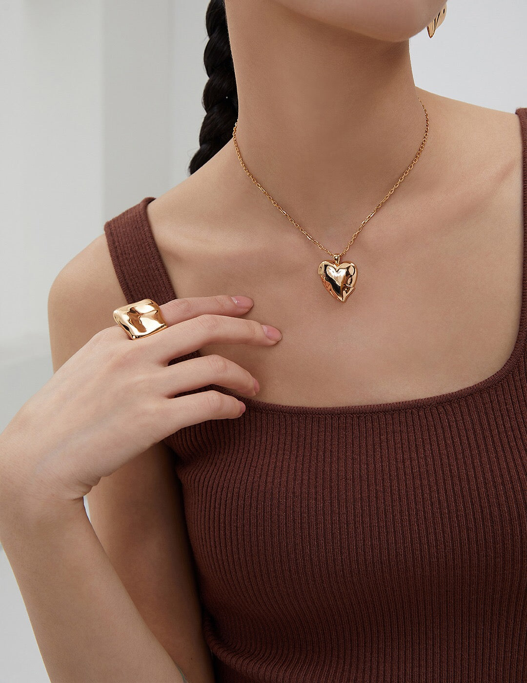 Sable Polished Statement Ring