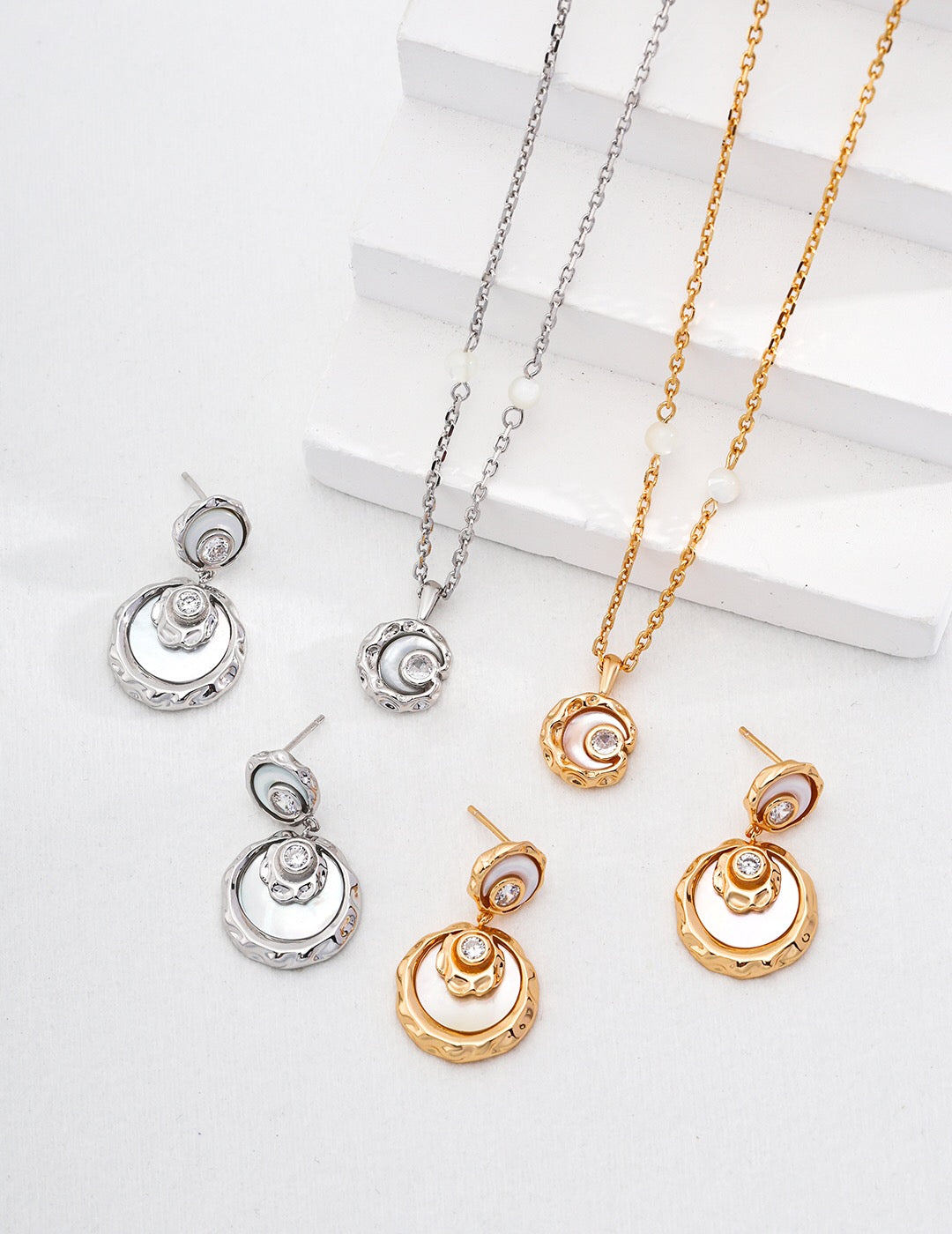 Rio Minimalist Round Drop Earrings